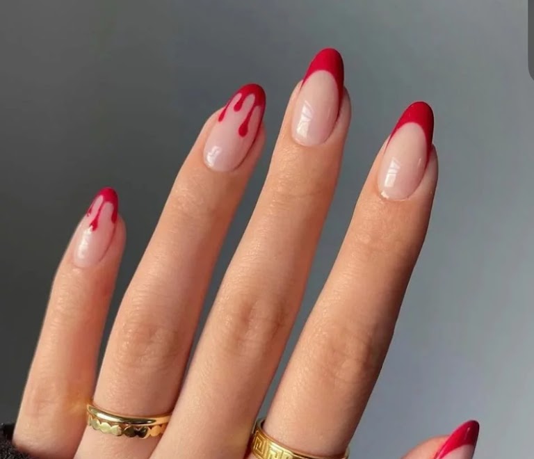 Glow Nail Bar